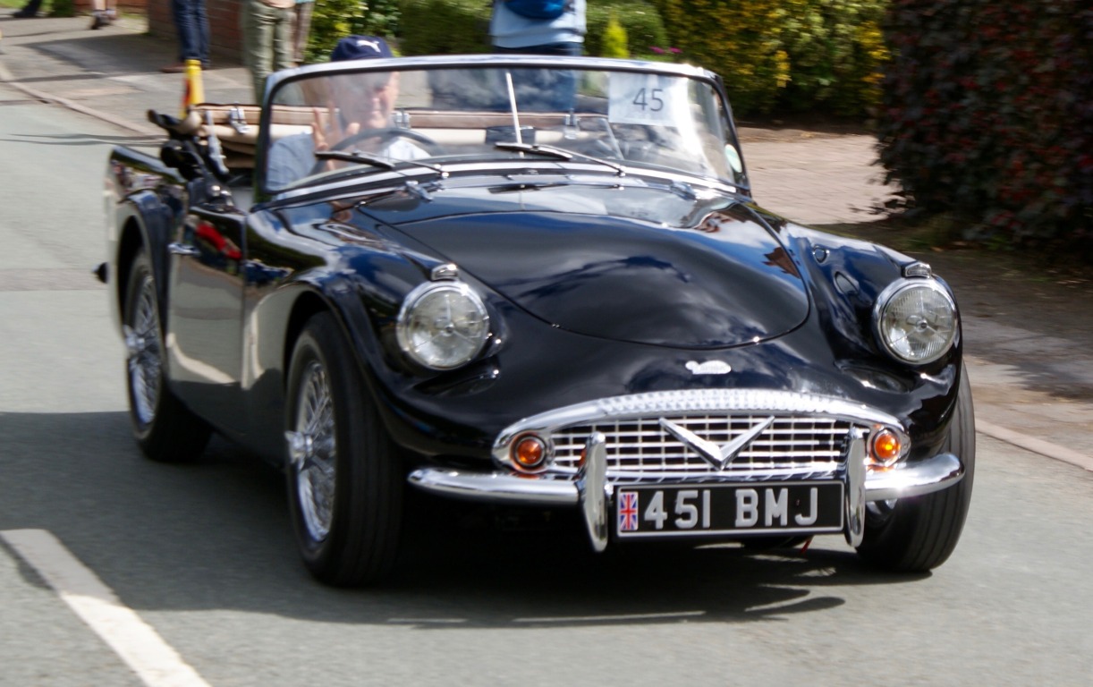 Photographs taken of the 2017 Festival of Transport parade of vehicles from Hankelow to Audlem