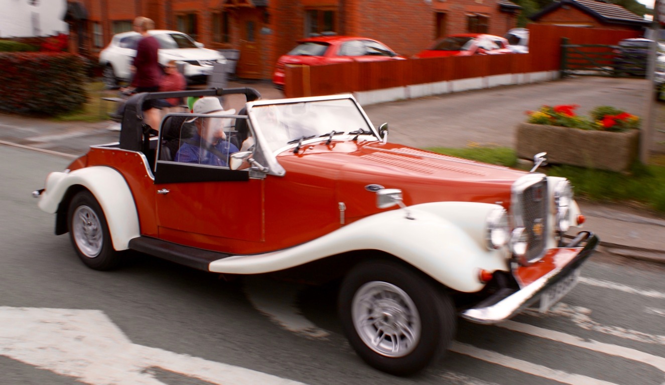 Photographs taken of the 2017 Festival of Transport parade of vehicles from Hankelow to Audlem