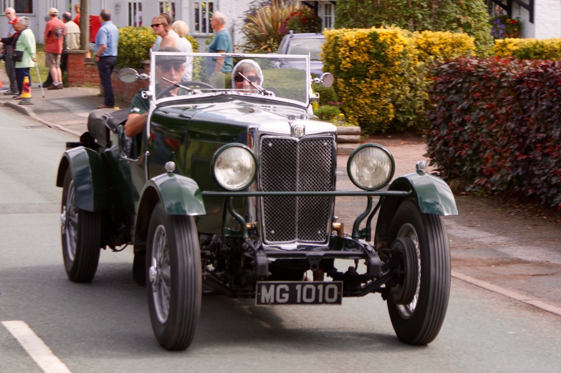 Photographs taken of the 2017 Festival of Transport parade of vehicles from Hankelow to Audlem