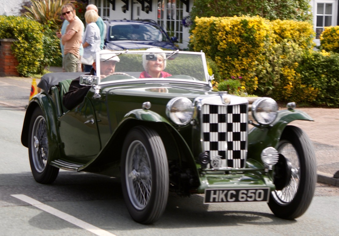 Photographs taken of the 2017 Festival of Transport parade of vehicles from Hankelow to Audlem