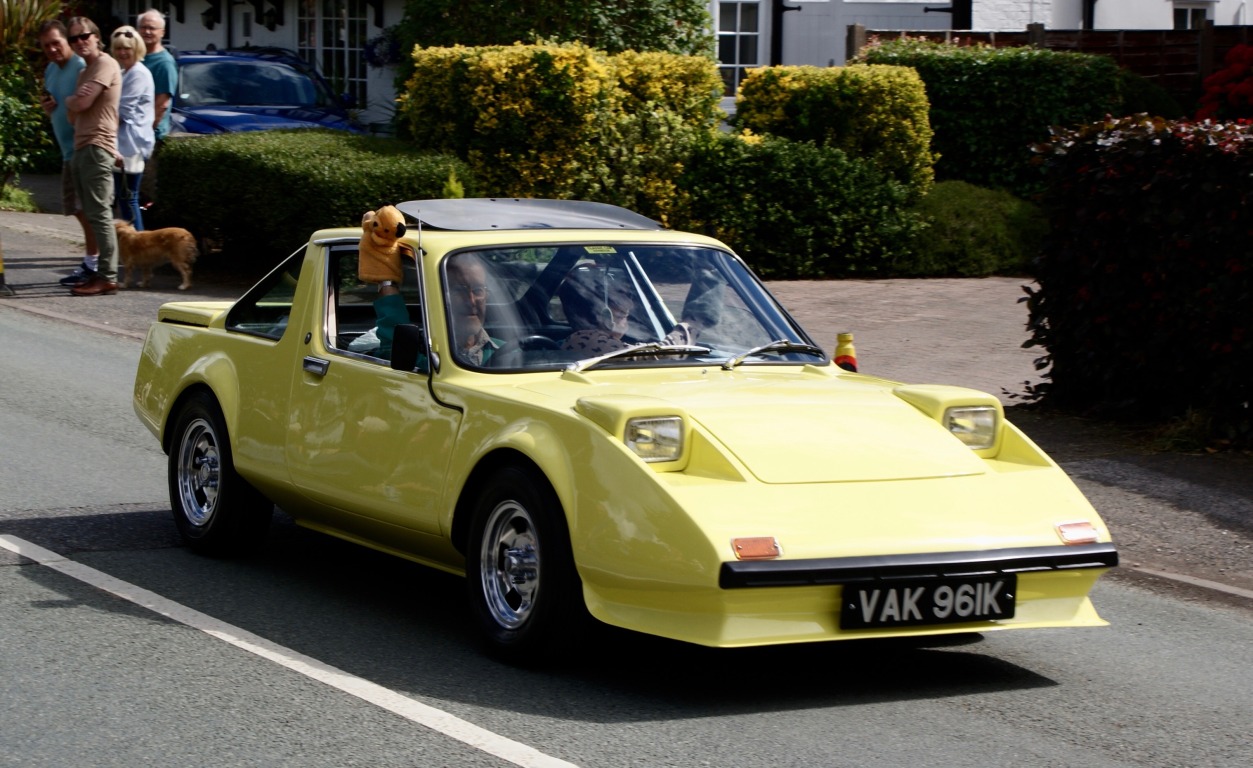 Photographs taken of the 2017 Festival of Transport parade of vehicles from Hankelow to Audlem