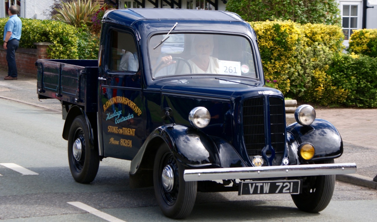 Photographs taken of the 2017 Festival of Transport parade of vehicles from Hankelow to Audlem