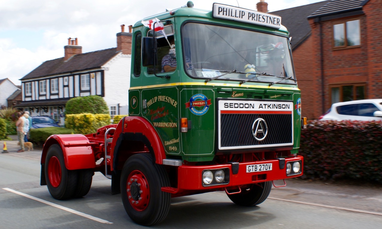 Photographs taken of the 2017 Festival of Transport parade of vehicles from Hankelow to Audlem