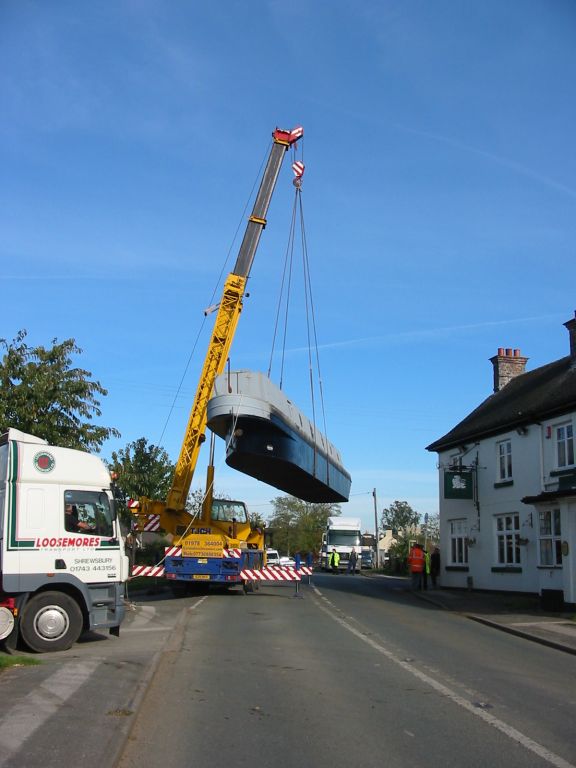 A Canal Boat visits the White Lion on 3rd November 2006